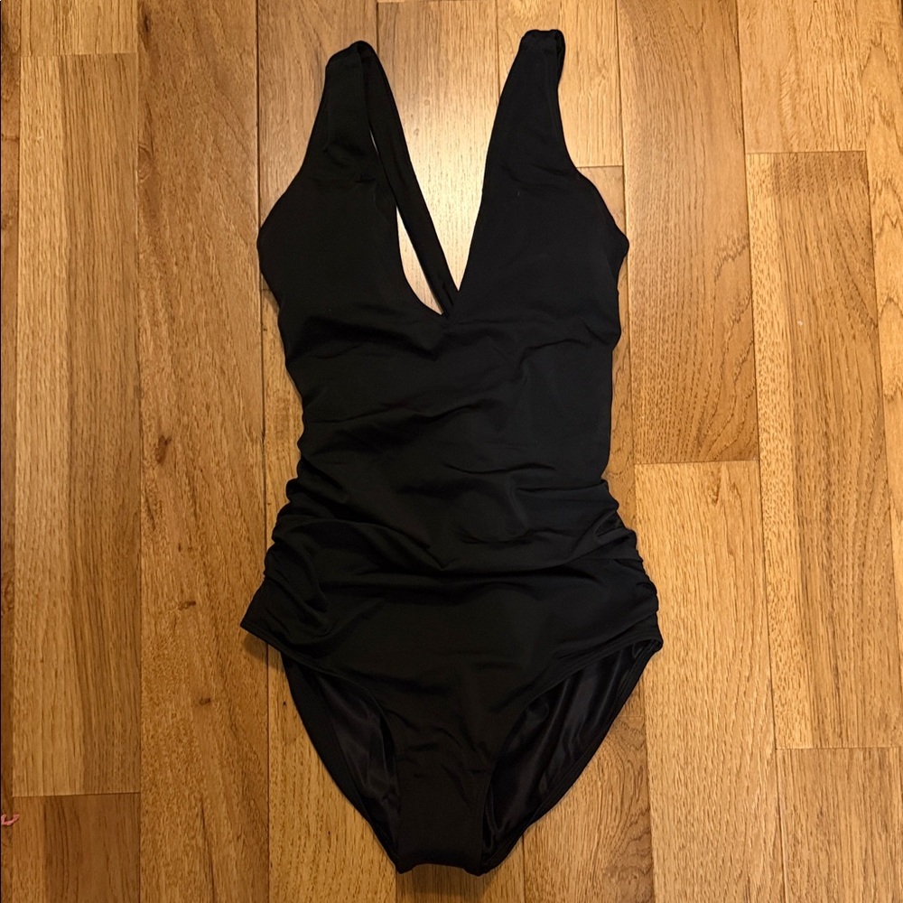 Venus black one piece tummy control bathing suit size 6.  New.